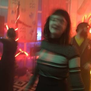 Meet your Posher, Olivia